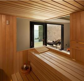 Luxury 5-Bedroom Sea-View Villa with Heated Infinity Pool in Orasac near Dubrovnik – Sleeps 10